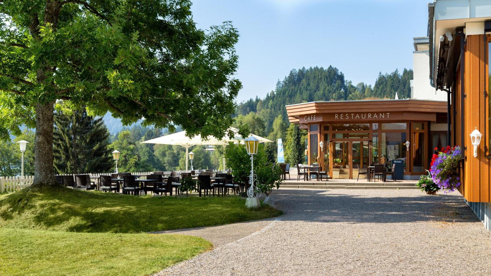 Brugger'S Hotelpark Am See ティティゼー・ノイシュタット エクステリア 写真