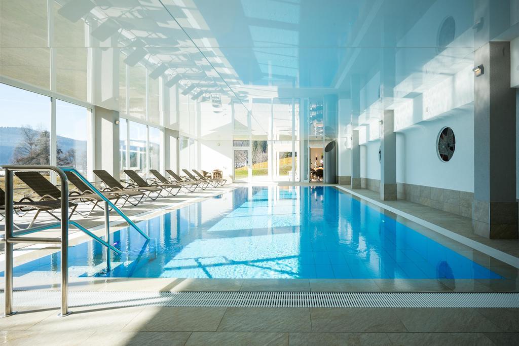 Brugger'S Hotelpark Am See ティティゼー・ノイシュタット エクステリア 写真